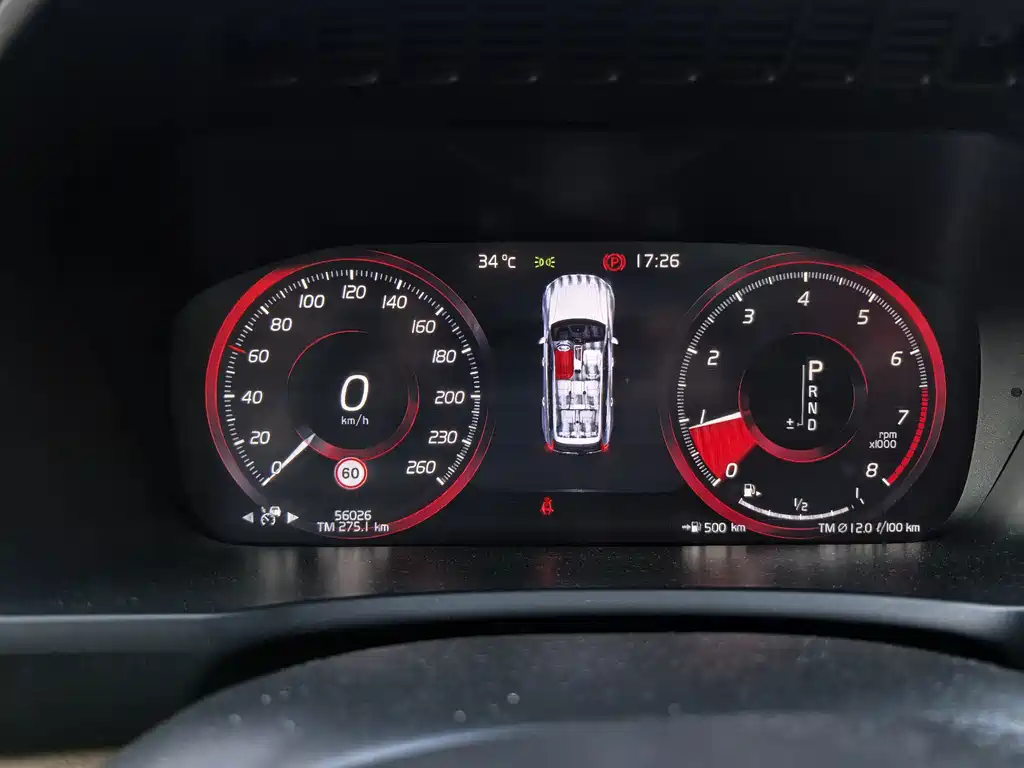 Volvo XC90 — миниатюра 6