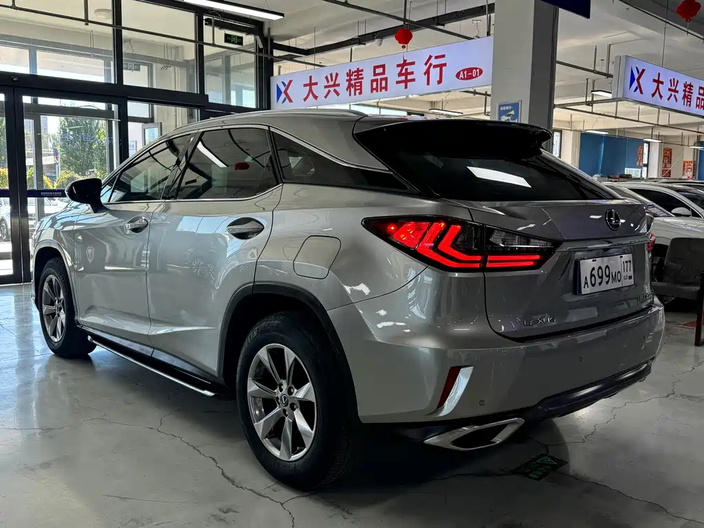Lexus RX — миниатюра 5