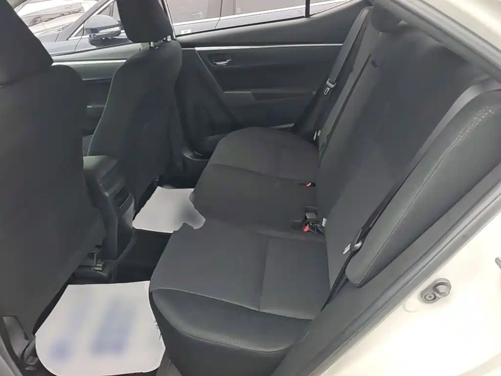 Toyota Corolla — миниатюра 17