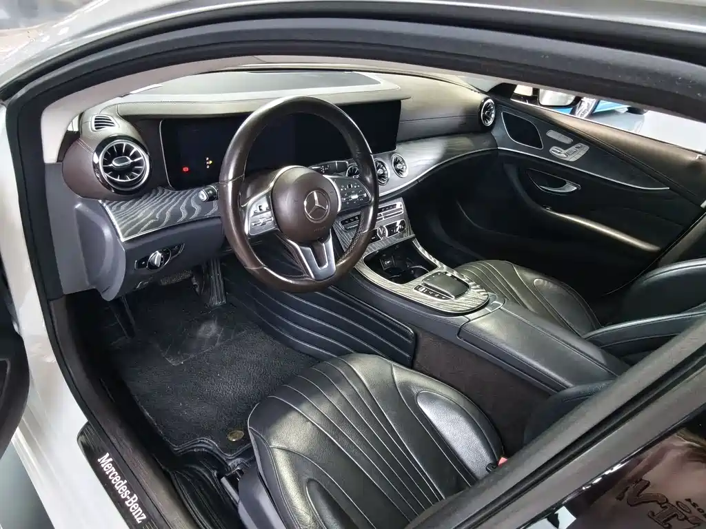 Mercedes-Benz CLS 2020 CLS 300