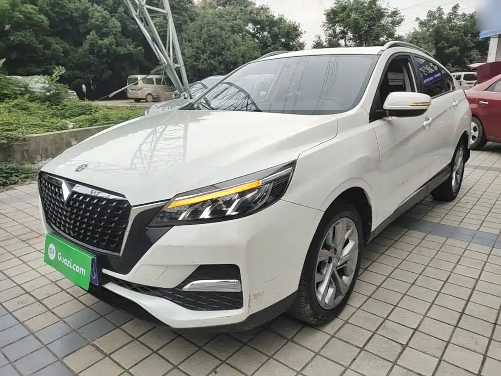 Venucia T90
