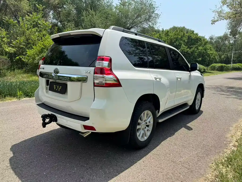 Toyota Land Cruiser Prado 2014 4.0L AT VX NAVI