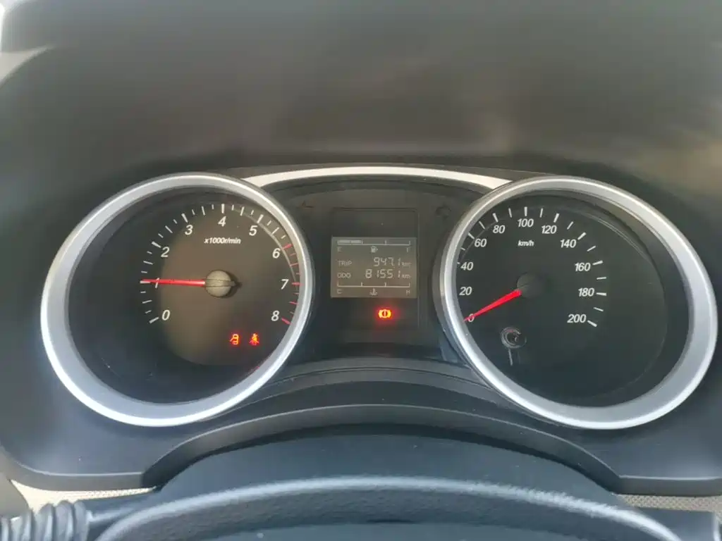 Wuling Hongguang — миниатюра 12
