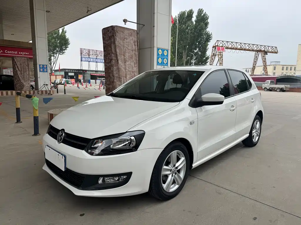 Volkswagen Polo 2011 1.6L Auto Fashion Edition