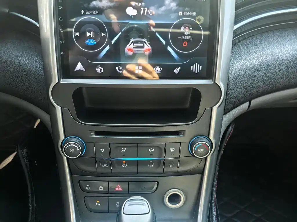 Chevrolet Malibu — миниатюра 18