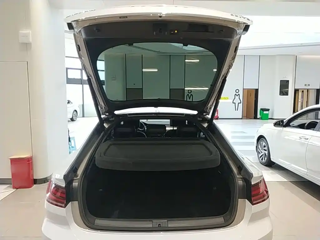 Volkswagen CC — миниатюра 19