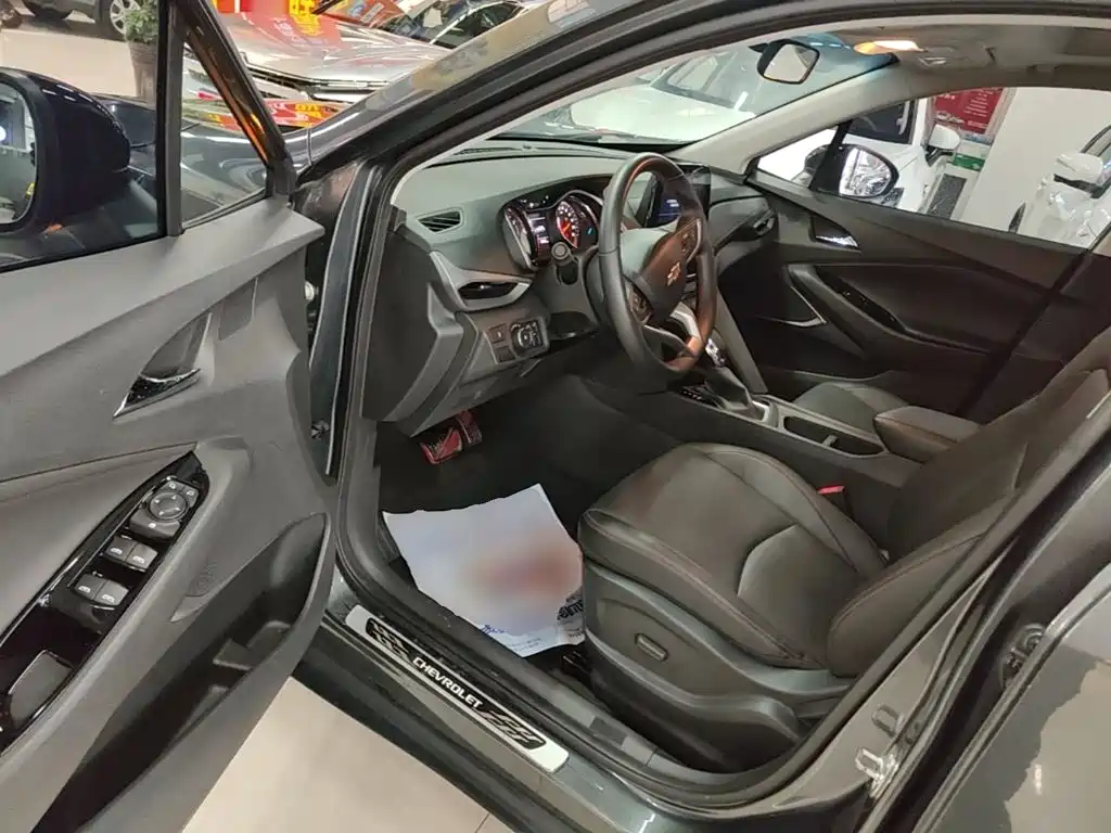 Chevrolet Volando — миниатюра 16