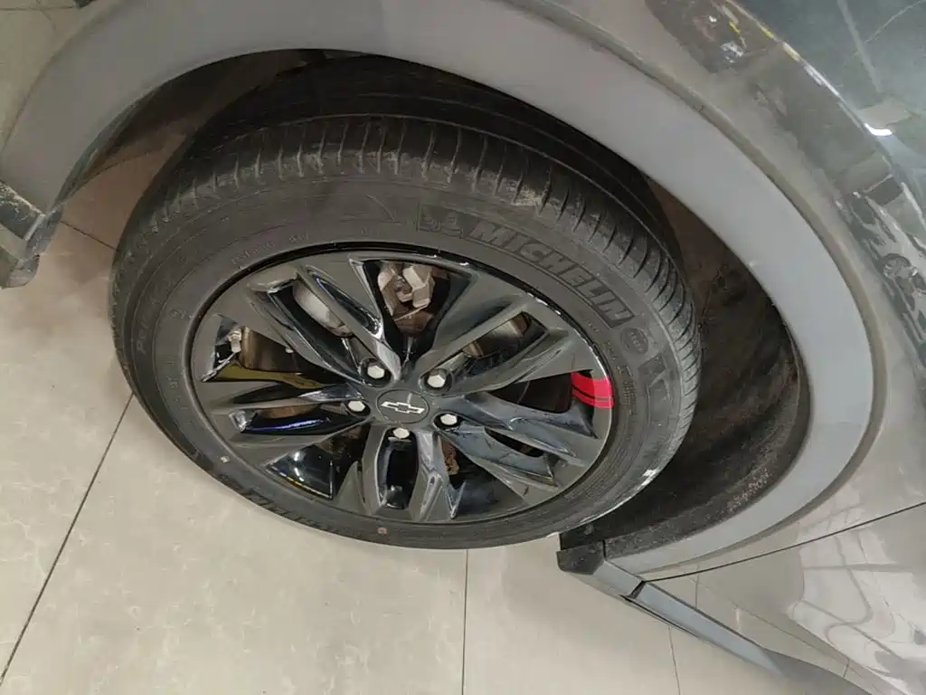 Chevrolet Volando — миниатюра 23