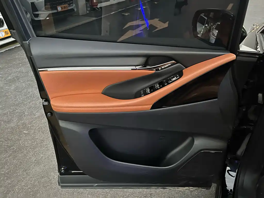 GAC Motor Trumpchi Xiangwang M8 — миниатюра 6