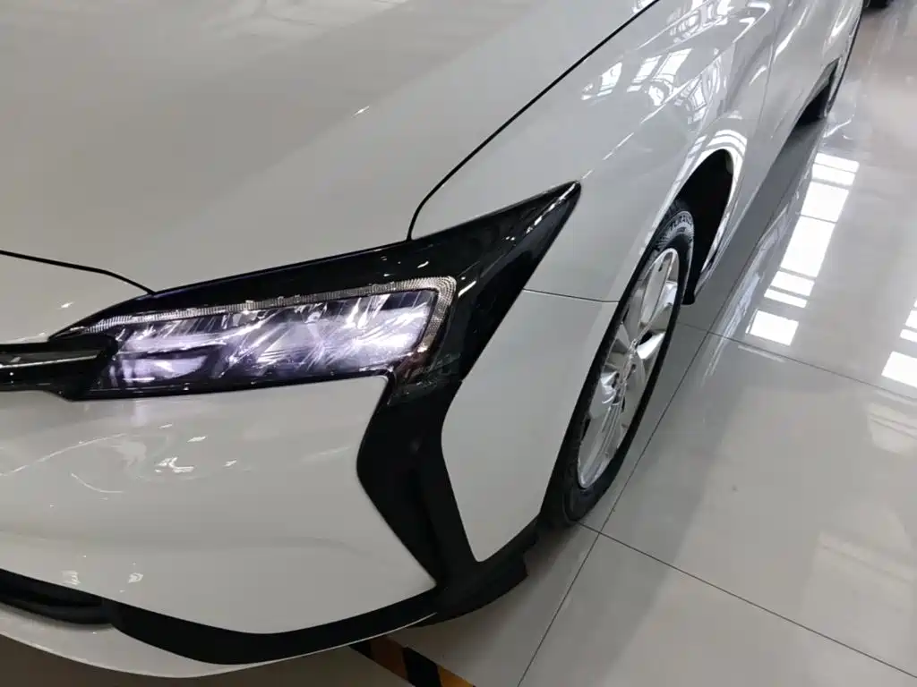 Buick Velite 6 — миниатюра 24