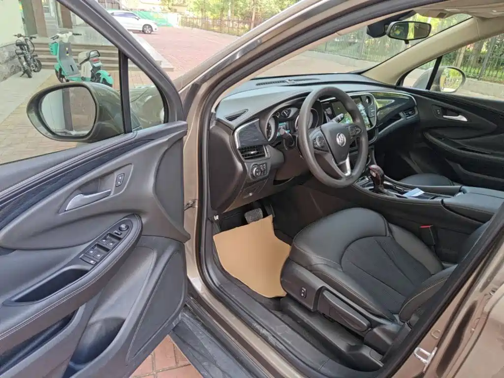 Buick Envision Plus — миниатюра 16