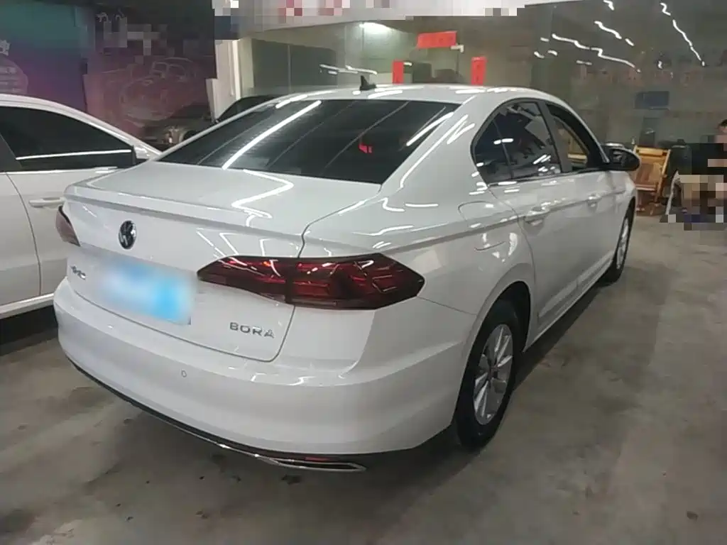 Volkswagen Bora 2021 1.5L AT Fashion Smart Connect