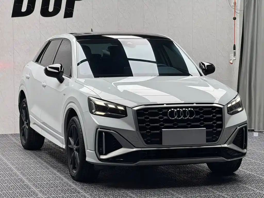 Audi Q2L — миниатюра 3