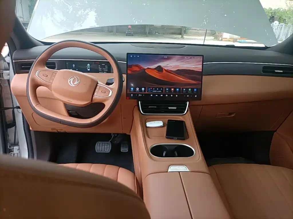 Dongfeng L8 2025 185KM