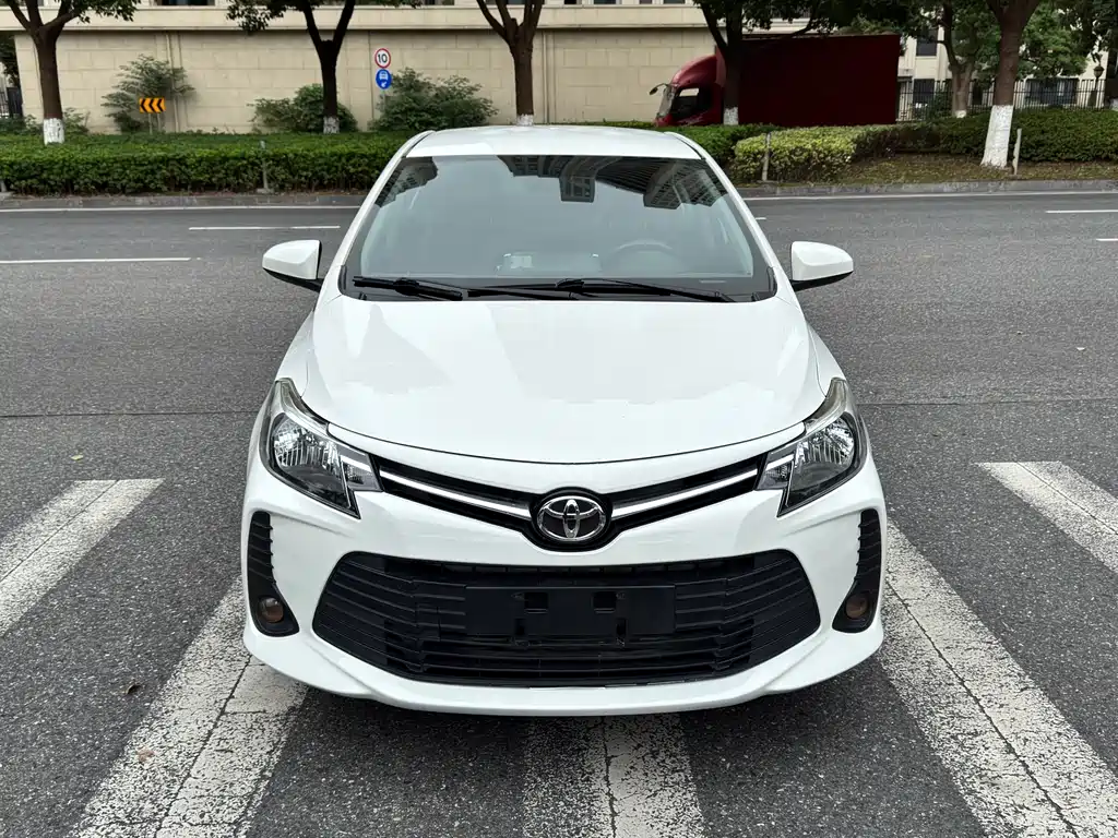 Toyota Vios — миниатюра 2