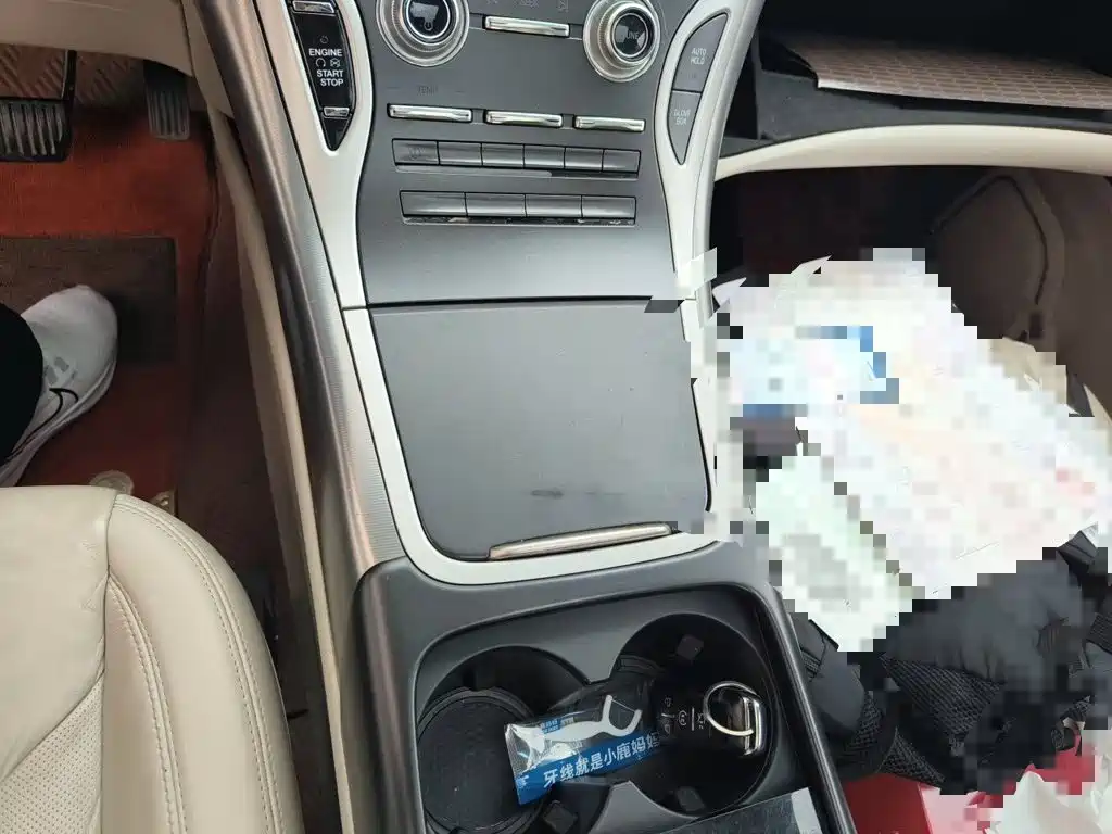 Lincoln MKX — миниатюра 16