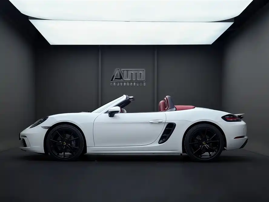 Porsche 718 2022 Boxster 2.0T