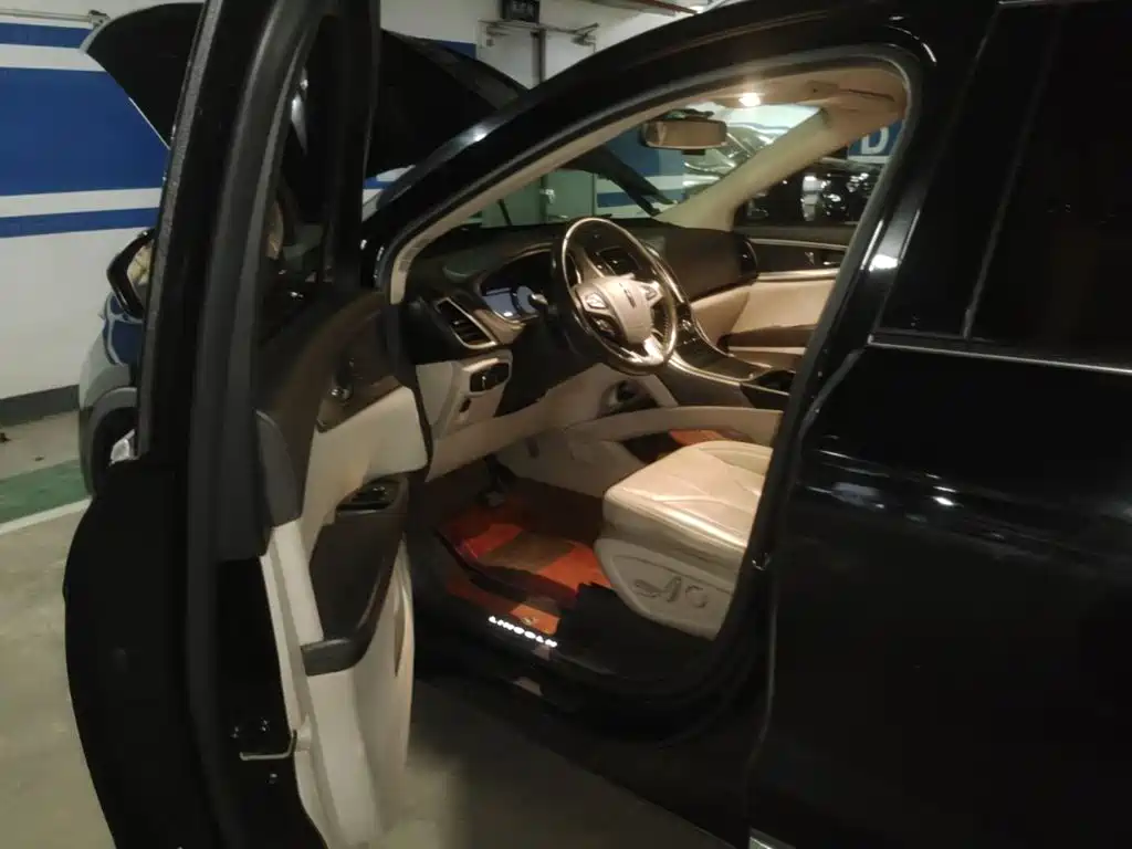 Lincoln MKX — миниатюра 18