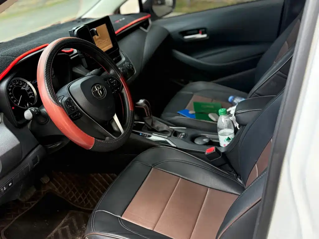 Toyota Corolla — миниатюра 4