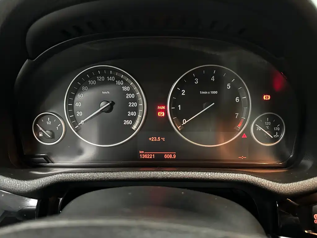 BMW X3 (Import) — миниатюра 24