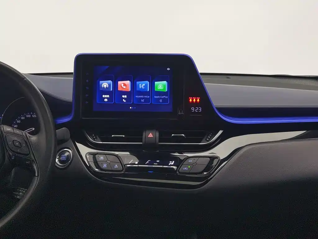 Toyota C-HR — миниатюра 12