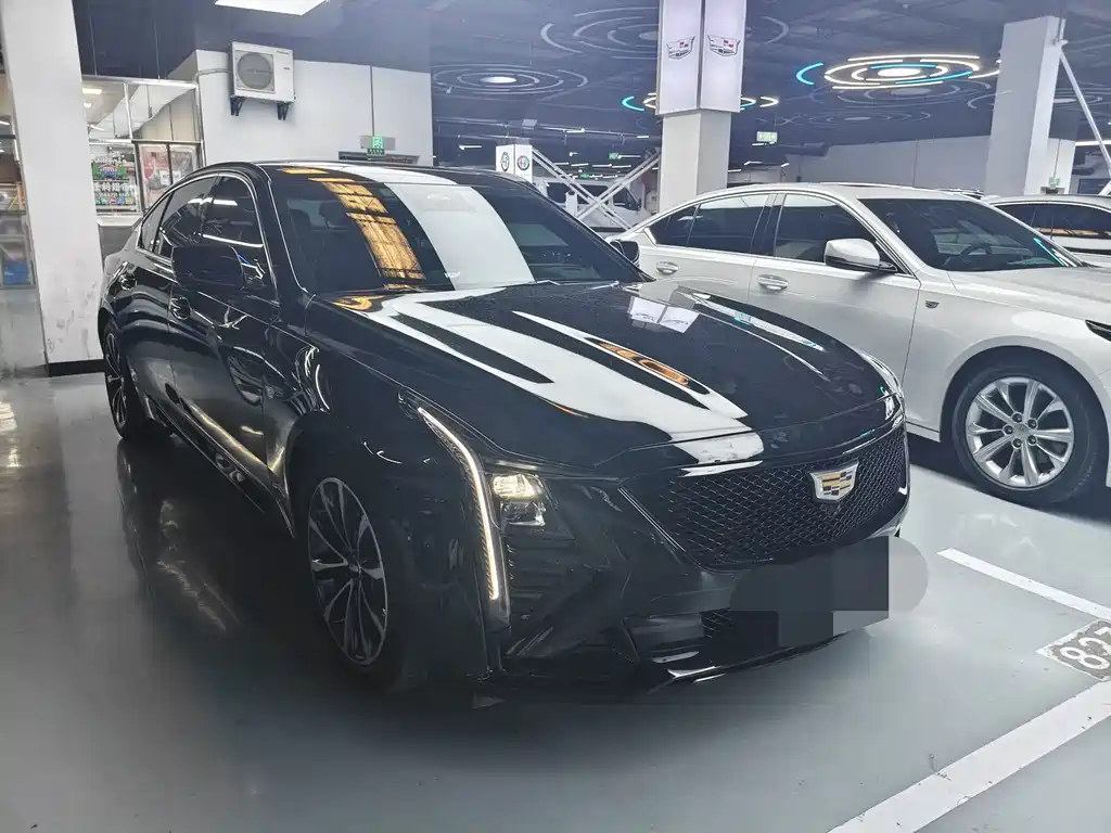 Cadillac CT5 — миниатюра 3