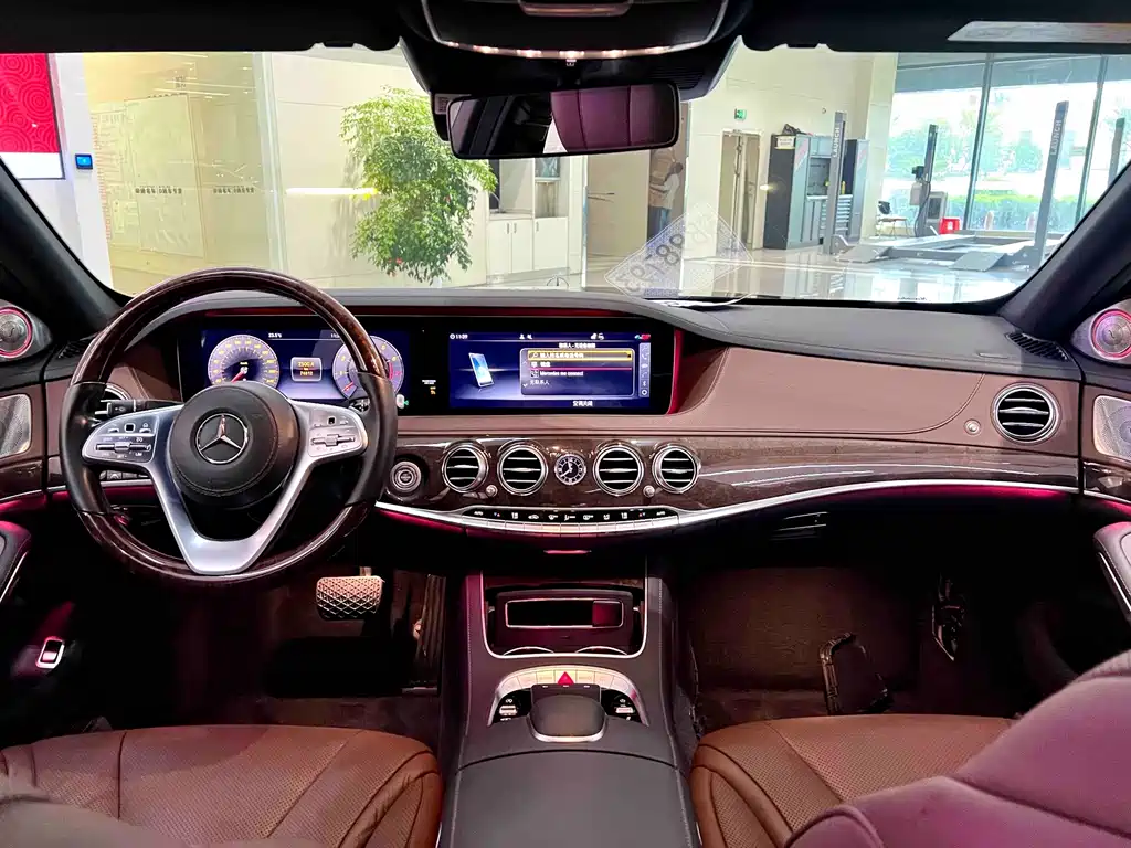 Mercedes-Benz S-Class — миниатюра 8