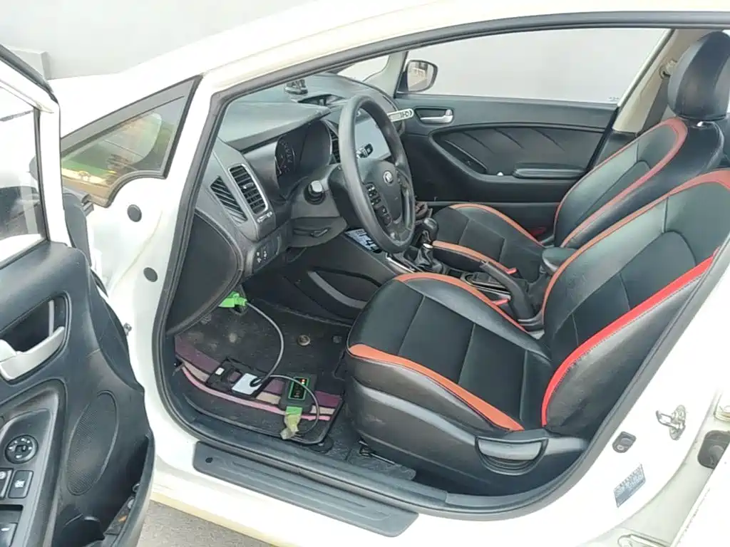 Kia K3 — миниатюра 16