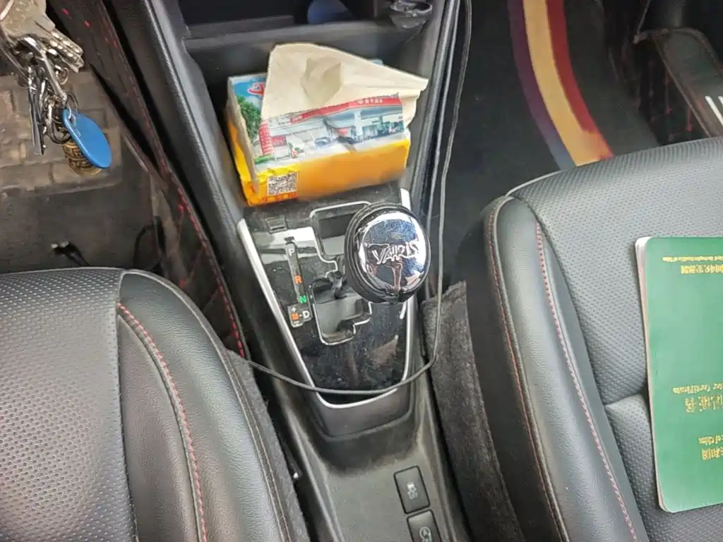 Toyota Yaris L — миниатюра 7