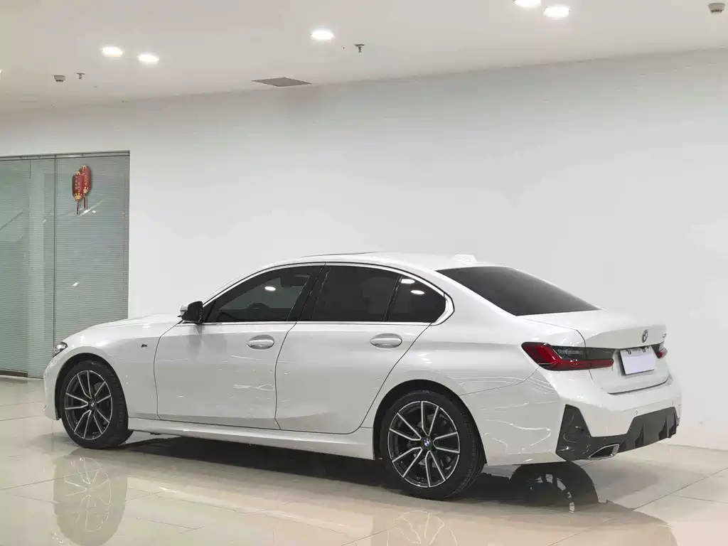 BMW 3 Series — миниатюра 5