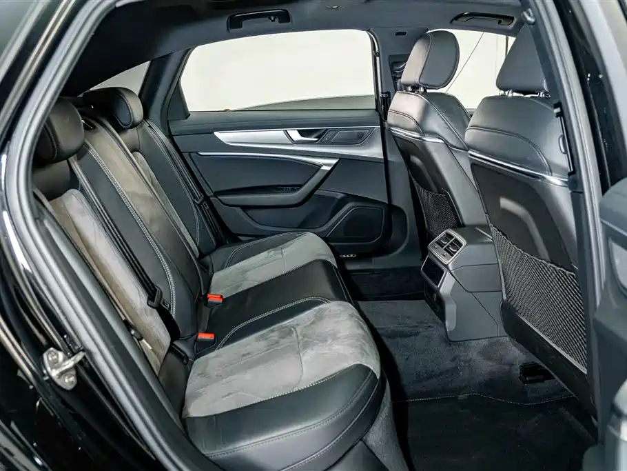 Audi A6L — миниатюра 20