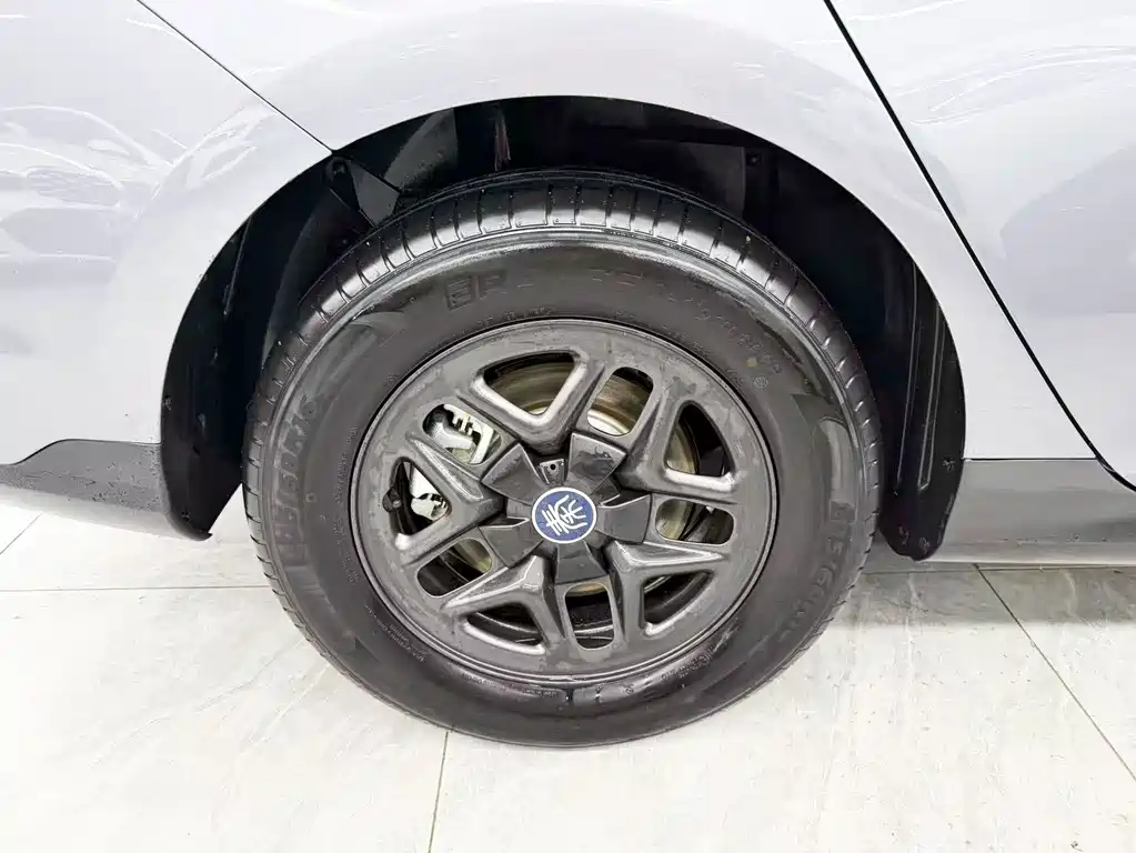 BYD Qin PLUS — миниатюра 20