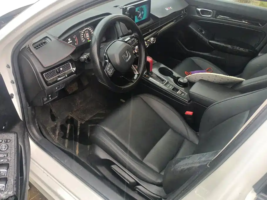 Honda Civic — миниатюра 9