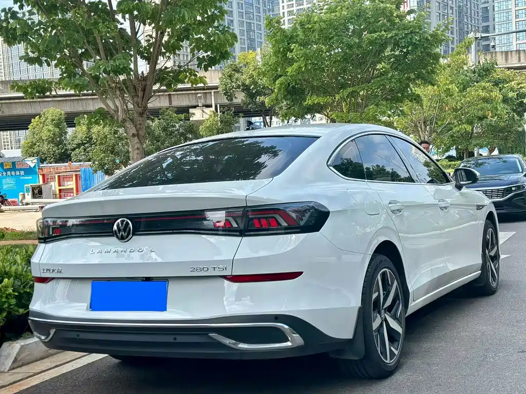 Volkswagen Lamando — миниатюра 7