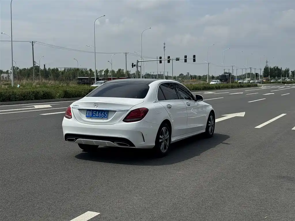 Mercedes-Benz C-Class C 2018 C 200 L Sport