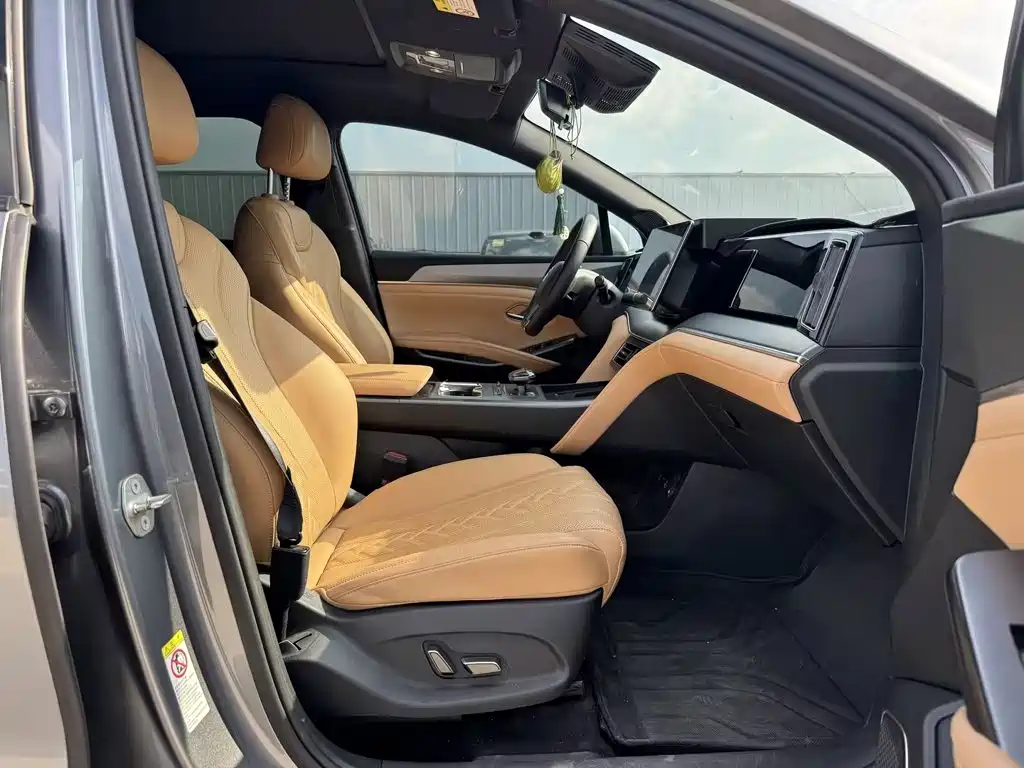 BYD L DM-i — миниатюра 15