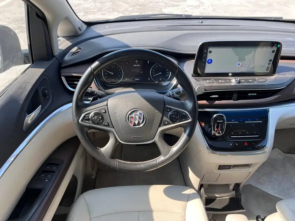 Buick GL8 — миниатюра 11