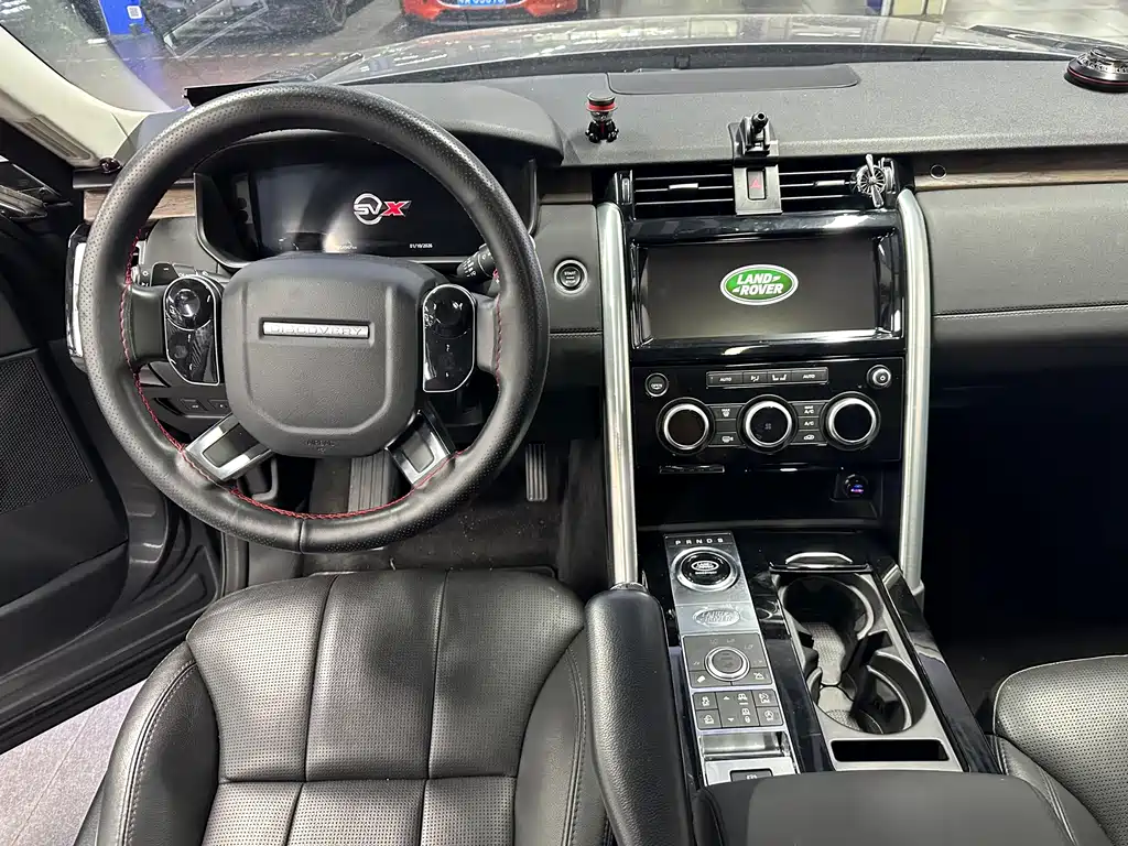 Land Rover Discovery — миниатюра 4