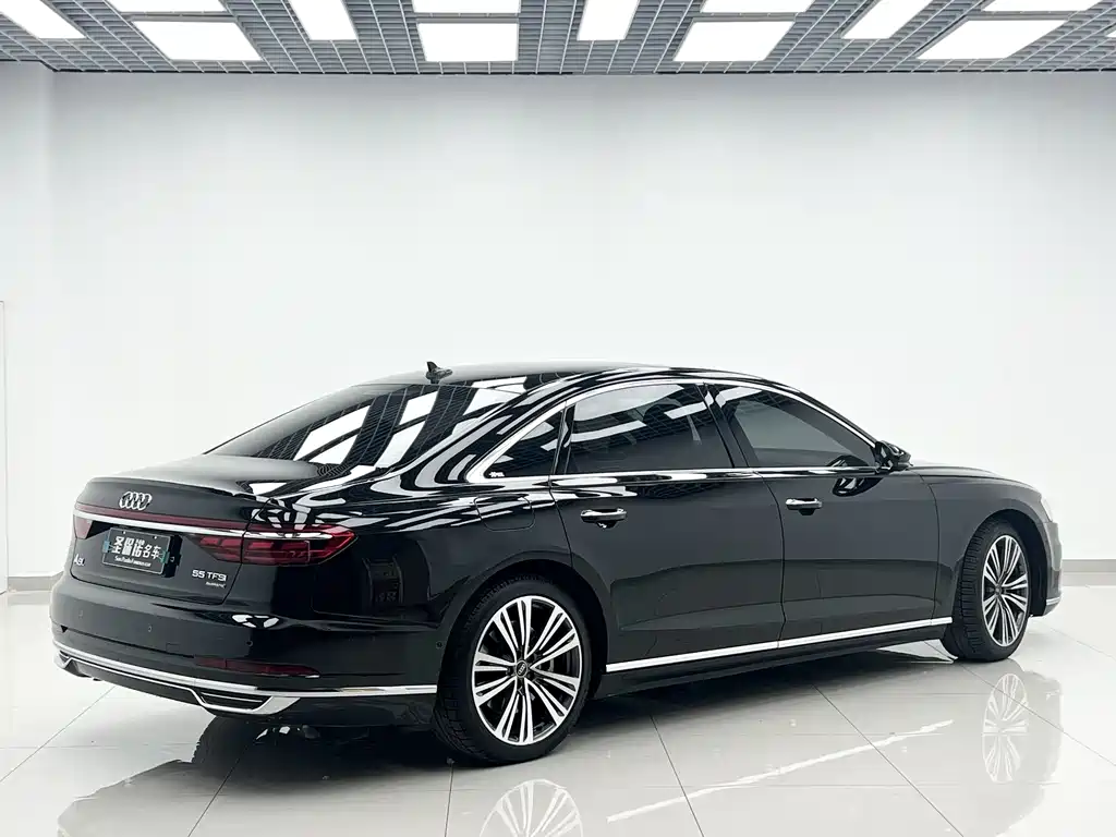 Audi A8 2022 A8L 55 TFSI quattro Luxury