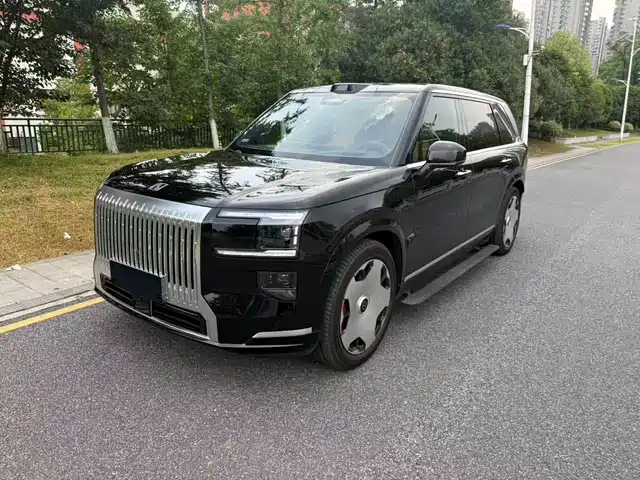 2026 Zeekr 009