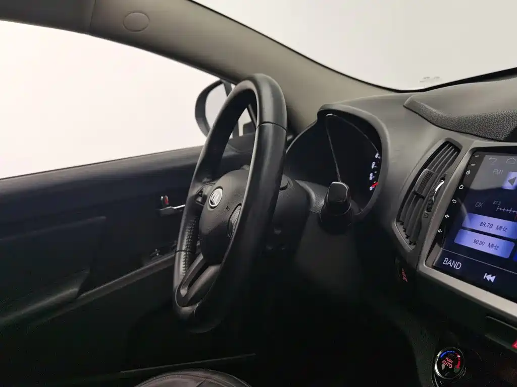 Kia Sportage — миниатюра 22