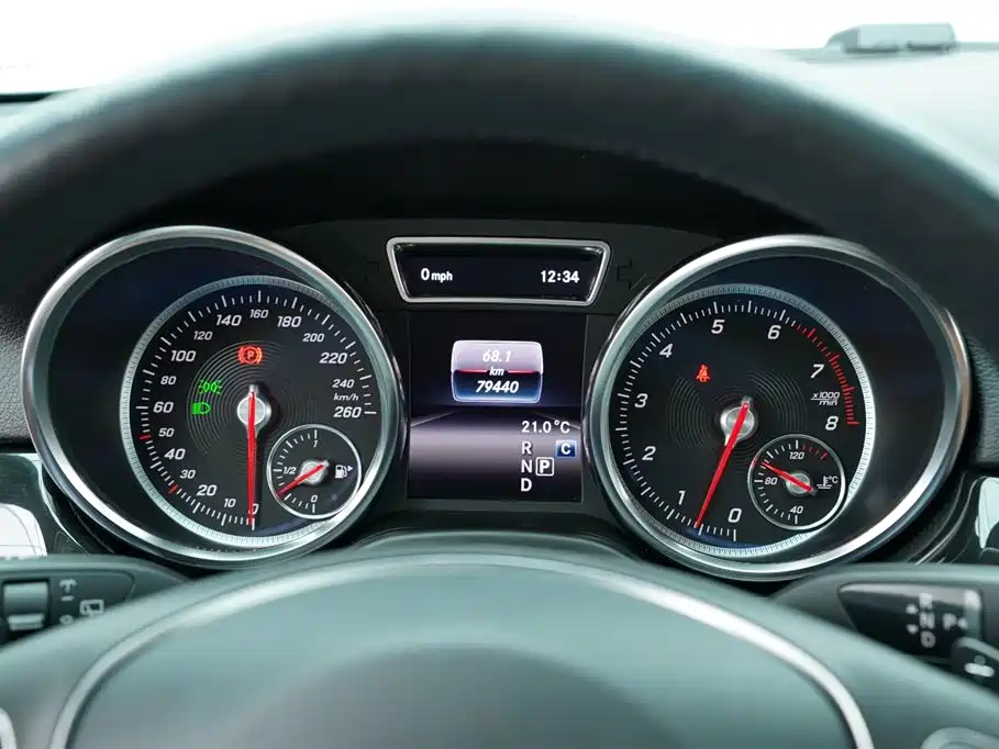 Mercedes-Benz GLE — миниатюра 31