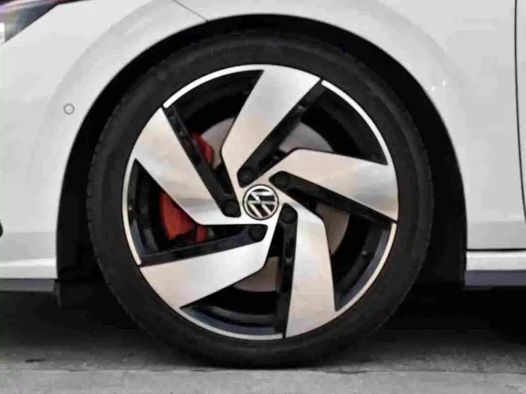 Volkswagen Golf GTI — миниатюра 18