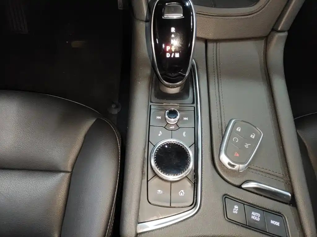Cadillac XT5 — миниатюра 14