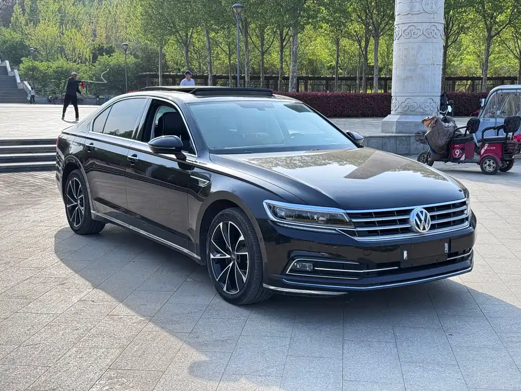 Volkswagen Phideon 2018