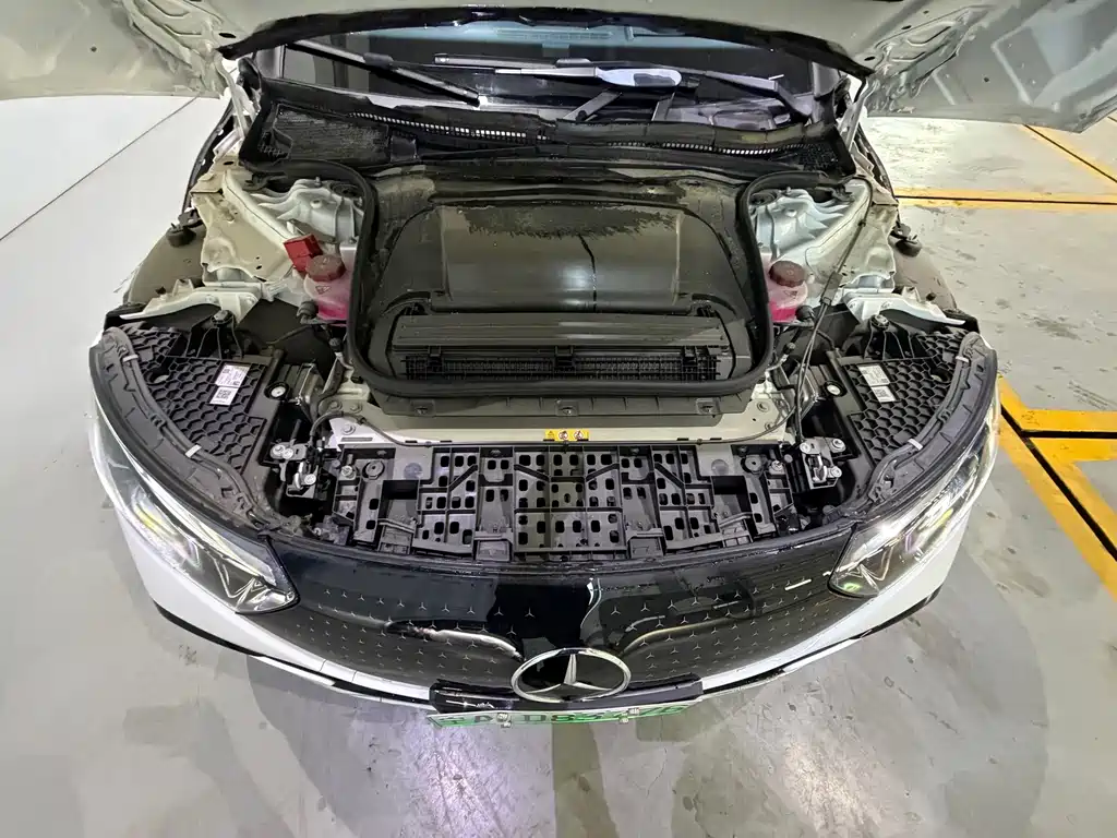 Mercedes-Benz EQE — миниатюра 15