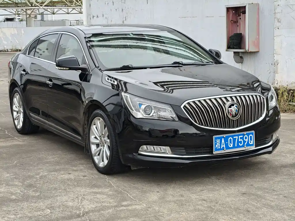 Buick LaCrosse — миниатюра 3