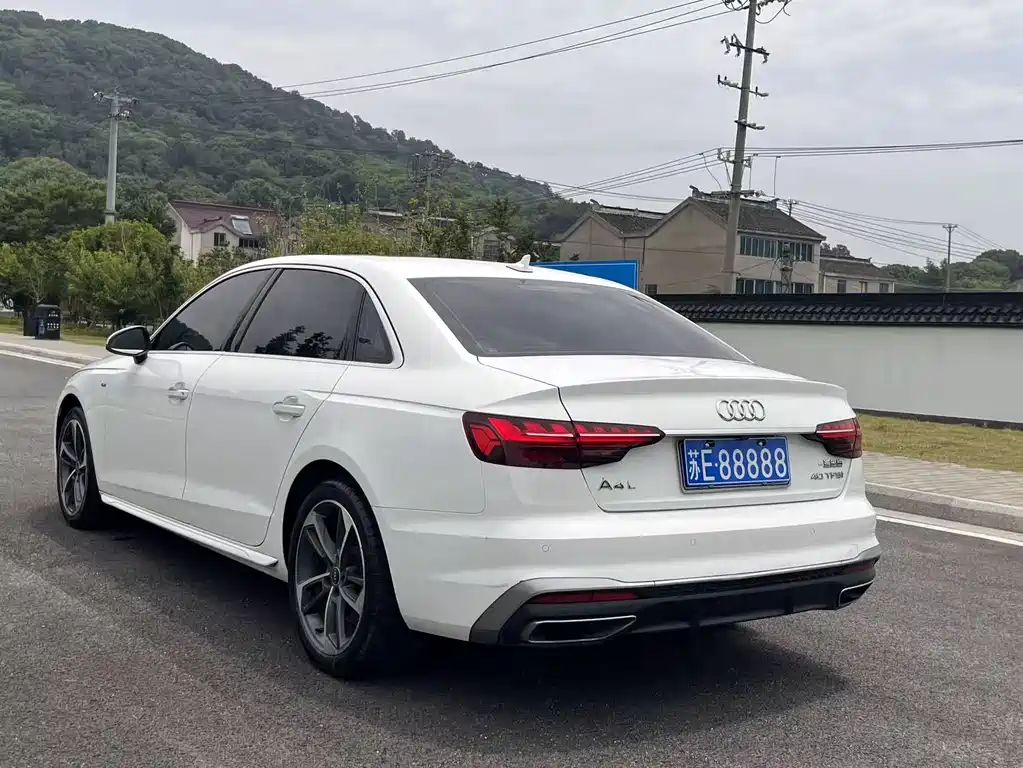 Audi A4L 2020 40 TFSI Fashion