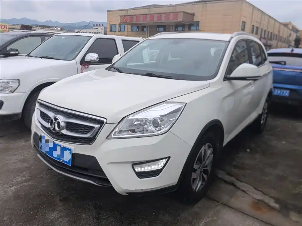 BAIC Senova X65 2018