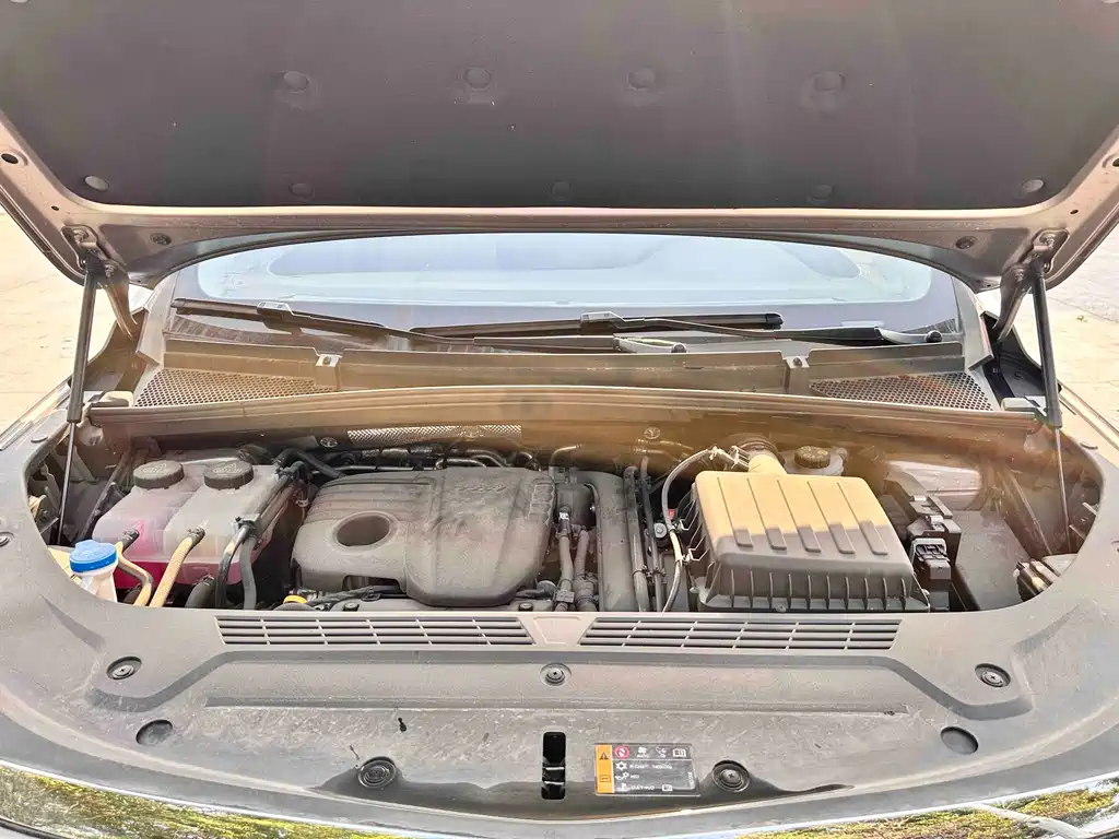 ROEWE IMAX8 NEW ENERGY